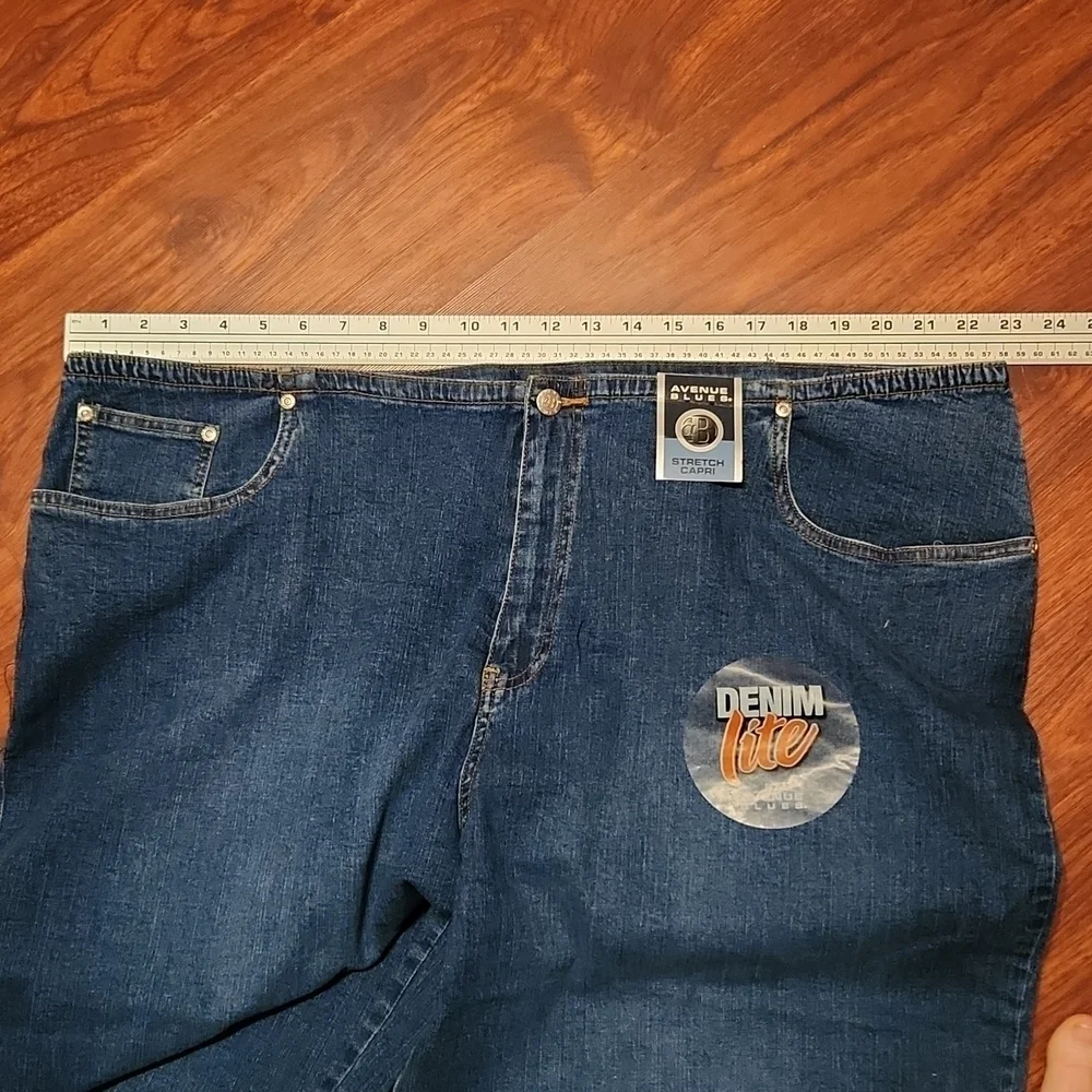 Avenue Blues Shorts womens  New stretch size 28  plus Size - Picture 4 of 12